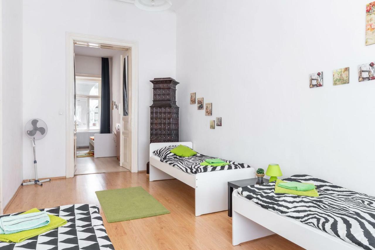 Izabella Home 2 Budapest Eksteriør billede