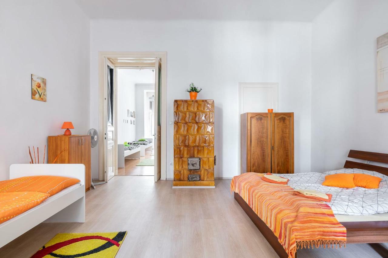 Izabella Home 2 Budapest Eksteriør billede