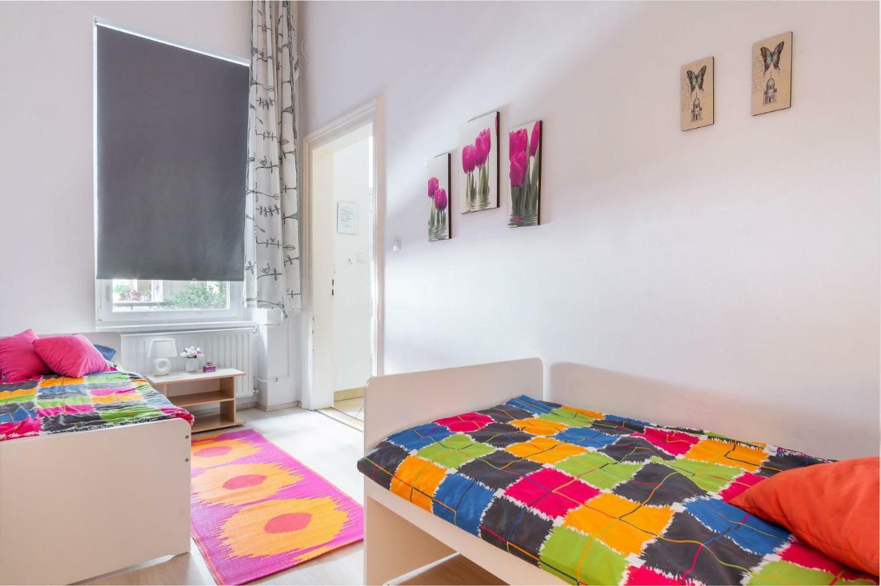 Izabella Home 2 Budapest Eksteriør billede