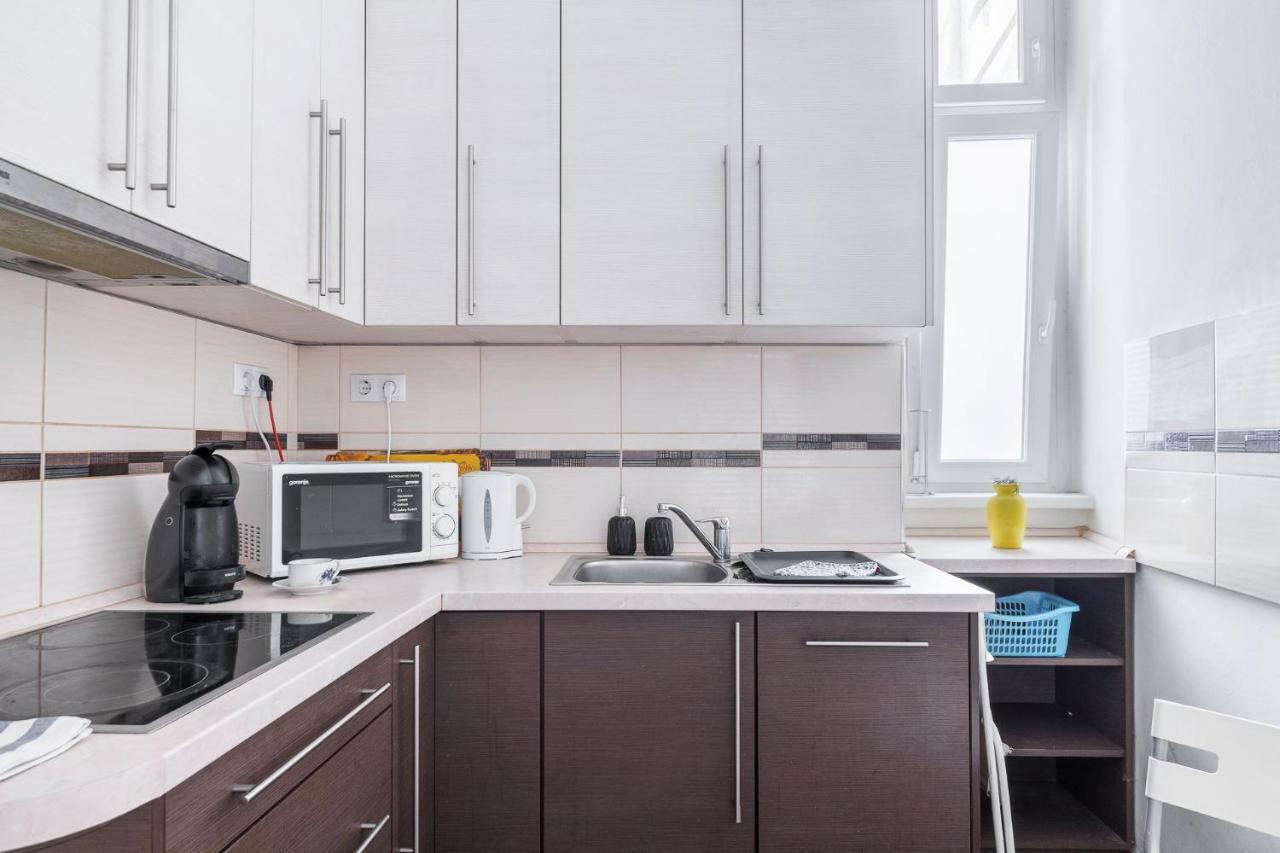 Izabella Home 2 Budapest Eksteriør billede